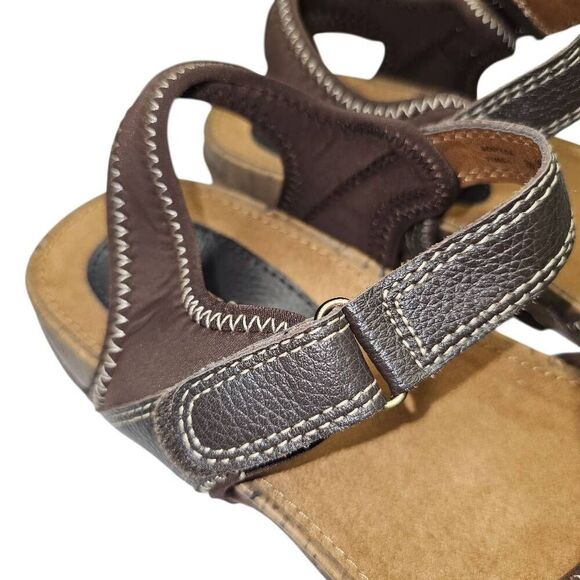 Women's NATURALIZER Monteda Leather Ankle Strap Brown Sport Sandals Size 9 - Picture 7 of 10